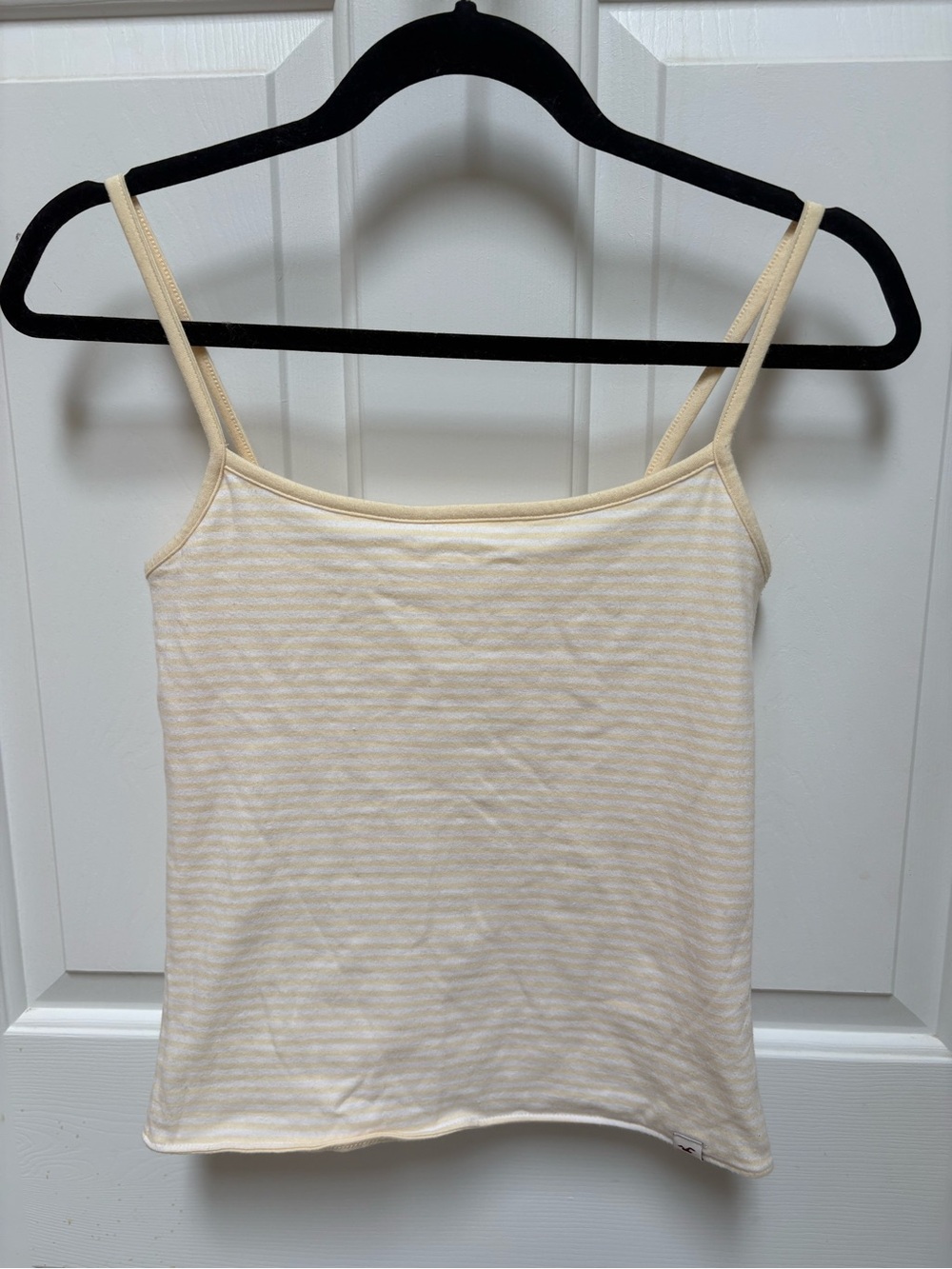 Hollister reversible Women’s Cream/yellow Striped Spaghetti Strap Tank Top